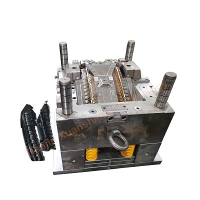 Automotive injection mold